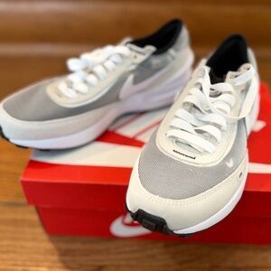 Nike Waffle One GS - Brand-New, Size 6Y (Women’s 7.5)